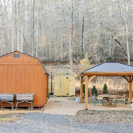 Blythe Shoals Base Camp Hotel Cleveland Exterior foto